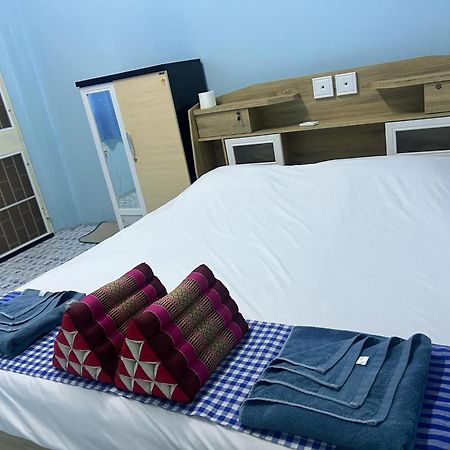 Noot'S Bar And Guesthouse 北碧府 外观 照片